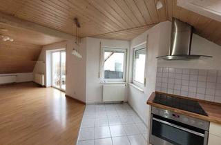 Wohnung mieten in Am Krautsgraben, 99869 Eschenbergen, Sehr schöne Wohnung mit 2,5 Zimmern mit Balkon und Küche und Dachspitz in Eschenbergen