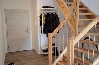 WG-Zimmer mieten in 85406 Zolling, 3 WG - 17 qm Zimmer - Nachmieter gesucht.