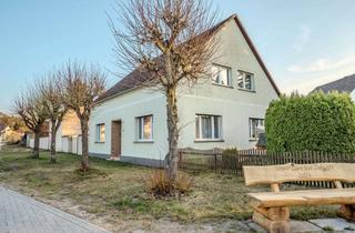 Einfamilienhaus kaufen in Brücker Weg, 14797 Kloster Lehnin, Großes Einfamilienhaus mit viel Nebengelass in Rädel