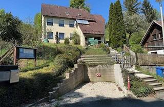 Einfamilienhaus kaufen in Am Weiher 104, 91347 Aufseß, Einfamilienhaus mit abgeschlossener Einliegerwohnung und Büroräumen