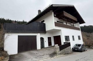 Mehrfamilienhaus kaufen in 94209 Regen, Mehrfamilienhaus mit 7 Wohneinheiten, Werkstatt, Büro, Halle, PV Anlage und Baupotenzial