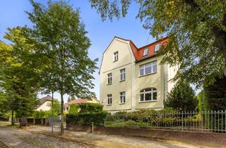 Villa kaufen in 14624 Dallgow-Döberitz, Stilvolle Altbauvilla mit 3 Wohneinheiten auf 1000 qm Grundstück-fussläufig zum Bahnhof Dallgow