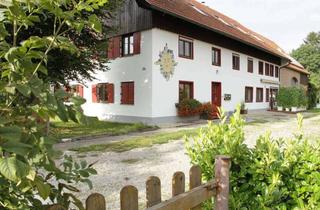 Bauernhaus kaufen in Hauptstr 26, 86871 Rammingen, Saniertes Allgäuer Bauernhaus · 409 m², 3 Wohneinheiten · 54 Min Direktzug München · Bodensee