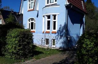 Villa kaufen in 22457 Schnelsen, "Die kleine Villa" renoviertes Jugendstilhaus mit großem Grundstück für Individualisten