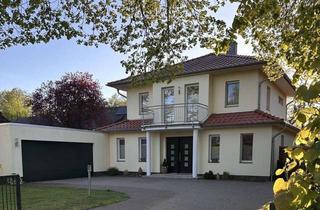 Villa kaufen in 27798 Hude, Exklusive Villa in sonniger Südwestlage mit einzigartigem Grundstück
