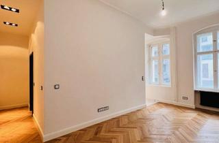 Wohnung kaufen in 10247 Friedrichshain, Ruhig im Samariterkiez – Stilvolle 1-Zimmer-Wohnung mit Altbau-Charme.