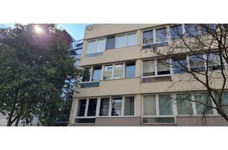 Wohnung kaufen in 71063 Sindelfingen, Attraktive 2-Zimmer-Wohnung mit Balkon im Stadtzentrum Sindelfingen - Provisionsfrei (VB)