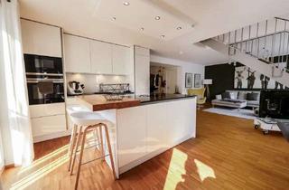 Wohnung kaufen in Adolf-Kolping-Straße, 85049 Ingolstadt, Exklusiver Maisonette-Wohntraum mit Dachterrasse – Repräsentatives Wohnen in der Altstadt von ING