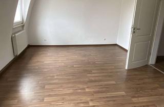 Wohnung kaufen in 35392 Gießen, Ohne Provision: Wohnen mit Charakter in Bestlage (nähe Uniklinik): 3-Zimmer-Wohnung in Gießen