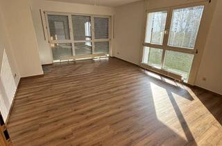 Wohnung mieten in Heilbronner-Straße 113, 89522 Heidenheim, Gut geschnittene 2-Zimmer-Wohnung mit Balkon und Tiefgaragenstellplatz in Heidenheim