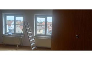 Wohnung mieten in Spitalplatz 155, 86633 Neuburg, Einzimmerwohnung mit Galerie im Dachgeschoss im Zentrum von Neuburg an der Donau zu vermieten, 60 m²