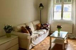 Wohnung mieten in 80993 Moosach, Moosach Bestlage: kleine möblierte 2-Zi Altbau Wohnung nur für Einzelperson