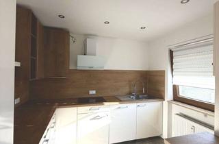 Wohnung mieten in Silbergasse 25, 74889 Sinsheim, Modernisierte 4-Zimmer-Wohnung mit Balkon, Gartenanteil und Whirlpool – Erstbezug nach Sanierung in