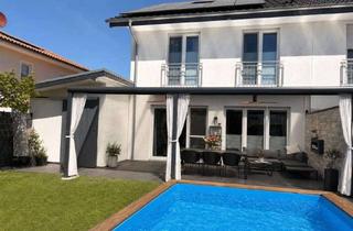 Doppelhaushälfte kaufen in 33129 Delbrück, Exklusive Doppelhaushälfte in ruhiger Lage – Klimaanlage, Pool, PV-Anlage, Batteriespeicher, Wallbox