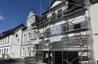 Haus kaufen in Hauptstraße 135, 53639 Königswinter, Stadthaus in Rheinnähe, mit 2 Dachterrassen und Siebengebirgsblick