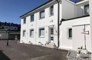Haus mieten in 44793 Bochum, Einfamilienhaus in Bochum in ruhiger Lage, nur 9 Gehminuten bis zur Innenstadt