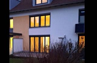 Haus mieten in 87437 Kempten, Reihenhaus in Kempten St. Mang zur Miete