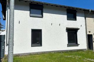 Haus mieten in Steinsstraße 28c, 41238 Mönchengladbach, Alltagstaugliches Endreihenhaus mit 3 Zimmern in Mönchengladbach
