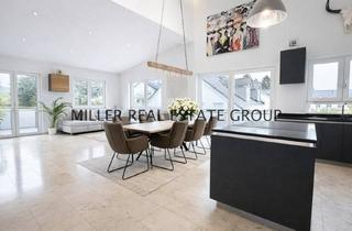 Villa kaufen in 85095 Denkendorf, Exklusive Luxusvilla in 85095 Denkendorf - Einliegerwohnung, XXL-Garage, Südgarten & unverbaubarer Weitblick!