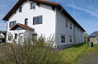 Mehrfamilienhaus kaufen in 35037 Marburg, Marburg - Mehrfamilienhaus mit 2 Lagerhallen in Allendorf Eder