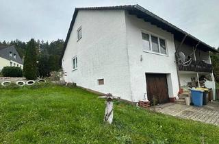 Haus kaufen in 78194 Immendingen, Immendingen - Zweifamilienhaus mit großem Garten und Weitblick in Immendingen