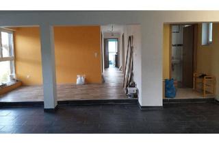 Haus kaufen in 74629 Pfedelbach, Pfedelbach - Tolle OG Wohnung ohne Makler im ländlichem, mit schöner Aussicht