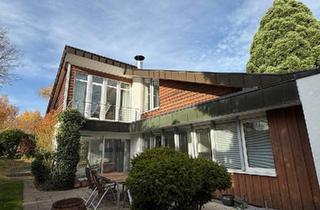 Haus kaufen in 66386 St. Ingbert, Sankt Ingbert - Architektenhaus St. Ingbert mit Galerie, Dachterrassen, Sauna etc