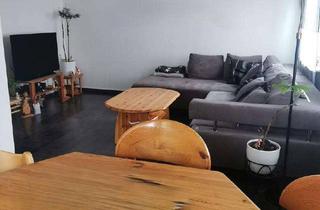 Wohnung kaufen in 73663 Berglen, Ländliche 4 Zimmer-Erdgeschoss-Wohnung mit Terrasse, Balkon und Weitblick