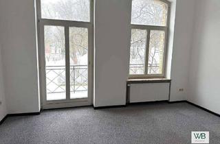 Wohnung kaufen in 38100 Innenstadt, Maisonette -Altbauwohnungen + Balkon renovierungsbedürftig - Theaterwall Braunschweig