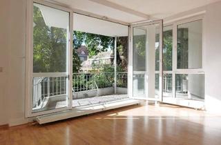Wohnung kaufen in 12167 Steglitz, Lichterfelde. Grün. Sonnig. Zuhause. Helle 3 Zi. - großer Südbalkon - Gä-WC - großzügiger Grundriss