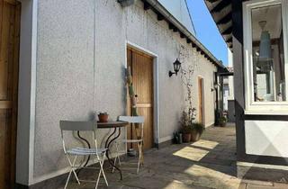 Wohnung kaufen in Birkenstraße 12a, 42551 Velbert, Großzügiges Familienhaus mit Garten, Terrasse, Innenhof und viel Platz zum Leben