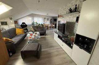 Wohnung kaufen in 71397 Leutenbach, Sofort beziehebare 4,5 Zimmer-DG-Wohnung mit Balkon in Nellmersbach