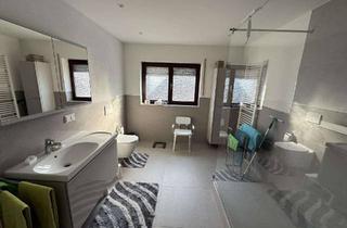 Wohnung kaufen in Bismarckstraße 20, 76287 Rheinstetten, Großzügig wohnen wie im eigenen Haus – 161 m² Wohnfläche, Terrasse & 3 Balkone