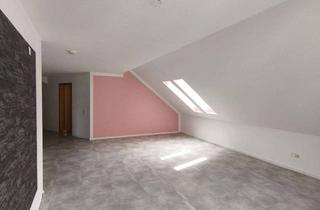 Wohnung kaufen in Schwabenweg, 72218 Wildberg, 2-Zimmer-Dachgeschosswohnung ruhige Bestlage