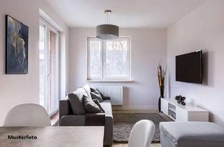 Wohnung kaufen in Max-Beckmann-Straße xxxx, 60599 Sachsenhausen, Klein, aber Mein! Appartement mit Loggia