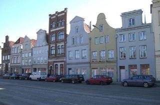 Wohnung mieten in An Der Untertrave 43, 23552 Innenstadt, Achtung, traumhafte 2-Zimmer-Wohnung mit einer super Dachterrasse und sofort anmietbar!