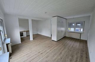 Wohnung mieten in Gartenstraße 30, 66125 Saarbrücken, Apartment mit eigenem Garten und Garage: Ihr neues Zuhause in Saarbrücken