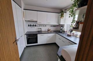 Wohnung mieten in Friedensstr., 95030 Innenstadt, Schöne, helle Wohnung mit Balkon und herrlichen Ausblick