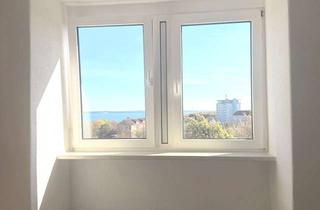 Wohnung mieten in Merkelstraße 44, 18546 Sassnitz, Altbauwohnung mit Ostseeblick – 4 Zimmer, 2 Bäder, frisch renoviert, flexible Nutzung