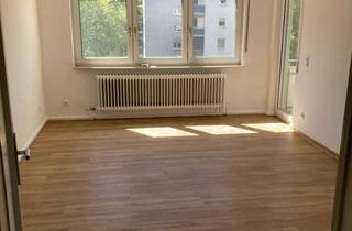 Wohnung mieten in Rostocker Weg, 35039 Marburg, Gut geschnittene 3-Zimmer-Wohnung mit neuem Bodenbelag