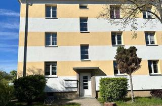 Wohnung mieten in 39261 Zerbst, Zwei Zimmer in Zerbst: Praktische Wohnung im zweiten Stock