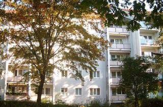 Wohnung mieten in Max-Planck-Str. 18, 90443 Steinbühl, Ideal für Familien - Hell durchflutete 4-Zimmer-Wohnung mit Balkon