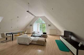 Wohnung mieten in Bärenwaldstraße 22, 81737 München, Helle 3-Zimmer Dachgeschosswohnung mit Balkon in Ramersdorf-Perlach