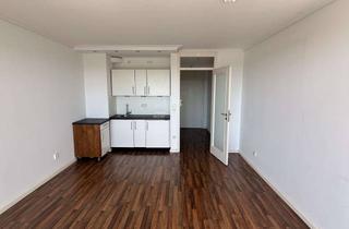 Wohnung mieten in Josef-Danzer-Straße, 82152 Planegg, Wunderschöne 1-Zi.-Wohnung mit großem Südbalkon und Bergblick - inkl. Tiefgaragenstellplatz