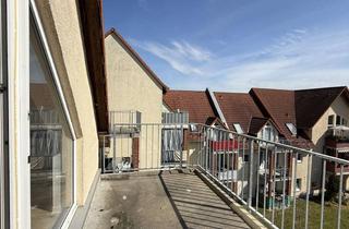 Wohnung mieten in Neue Straße 17, 04654 Frohburg, Lichtdurchflutete 3-Raumwohnung mit 2 Balkone - NS 17 / WE 0705
