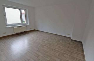 Wohnung mieten in Geschwister-Scholl-Straße 12, 01917 Kamenz, Singlewohnung mit Einbauküche zu vermieten!