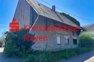 Haus kaufen in 56295 Lonnig, Sanierungsobjekt mit Ausbaupotenzial in ruhiger Ortslage