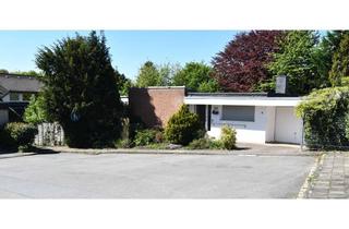 Haus kaufen in Schwalbenweg, 42799 Leichlingen, Bungalow mit Garage in Leichlingen in bester Lage