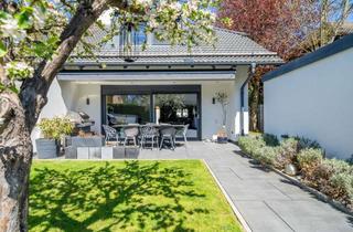 Doppelhaushälfte kaufen in 81476 München, Exklusive Doppelhaushälfte mit sonnigem Südwest-Garten in Forstenried