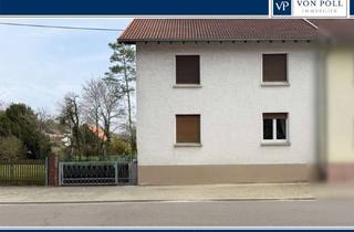 Einfamilienhaus kaufen in 66399 Mandelbachtal, Renovierungsbedürftiges Einfamilienhaus mit großen Grundstück